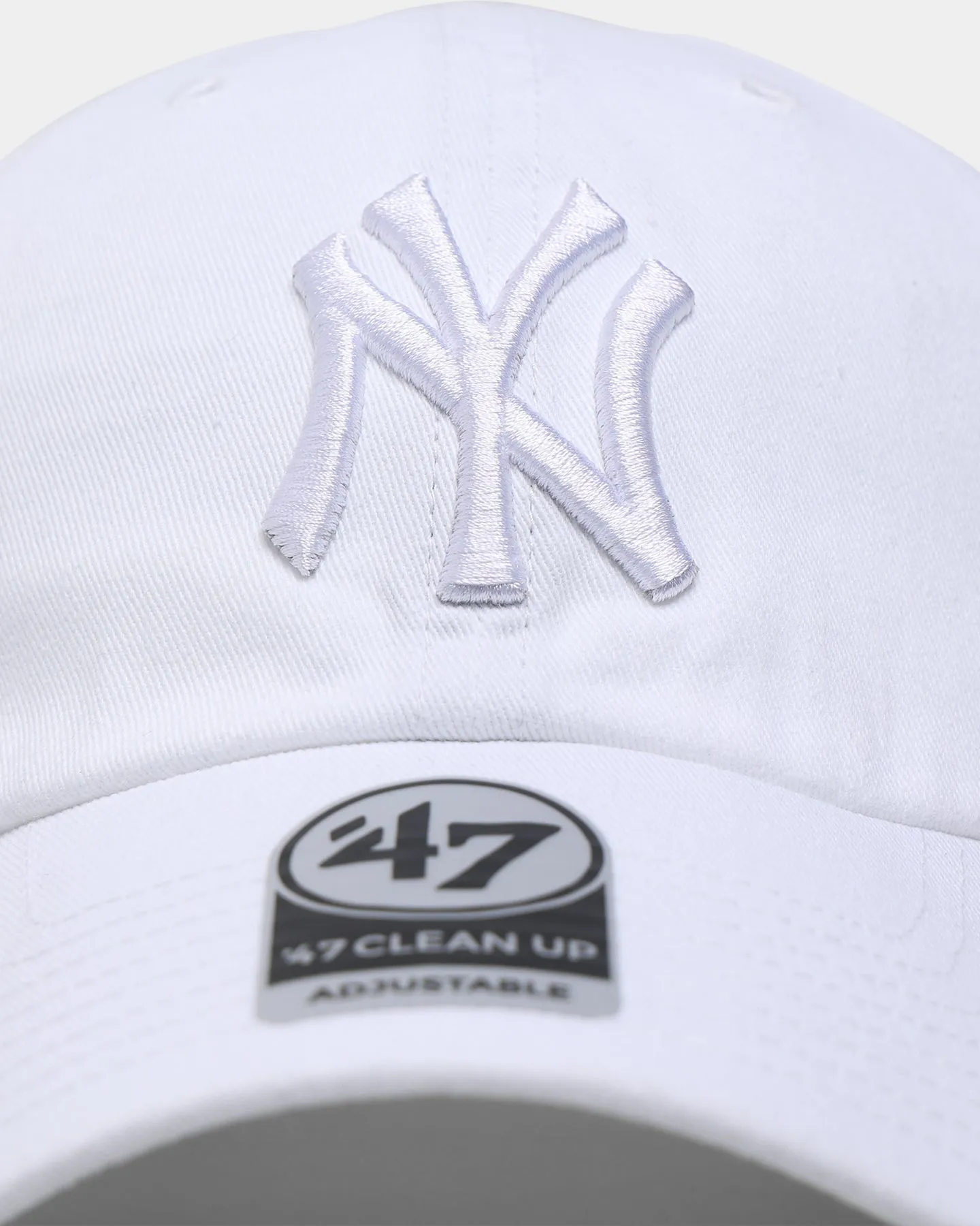 47 Brand New York Yankees 'Snow White' Clean Up Strapback White