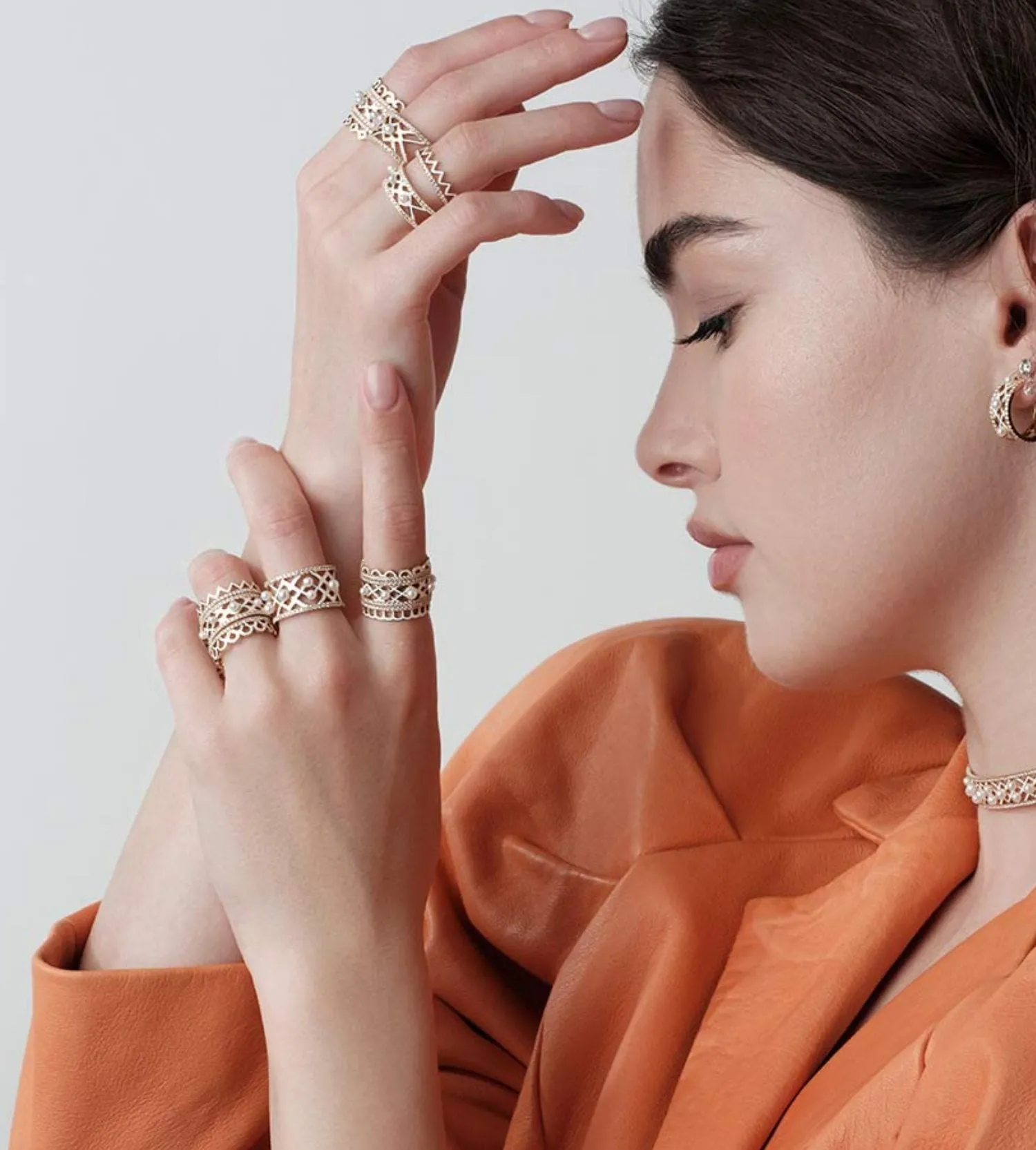 Alma Yellow Gold Mini Ring
