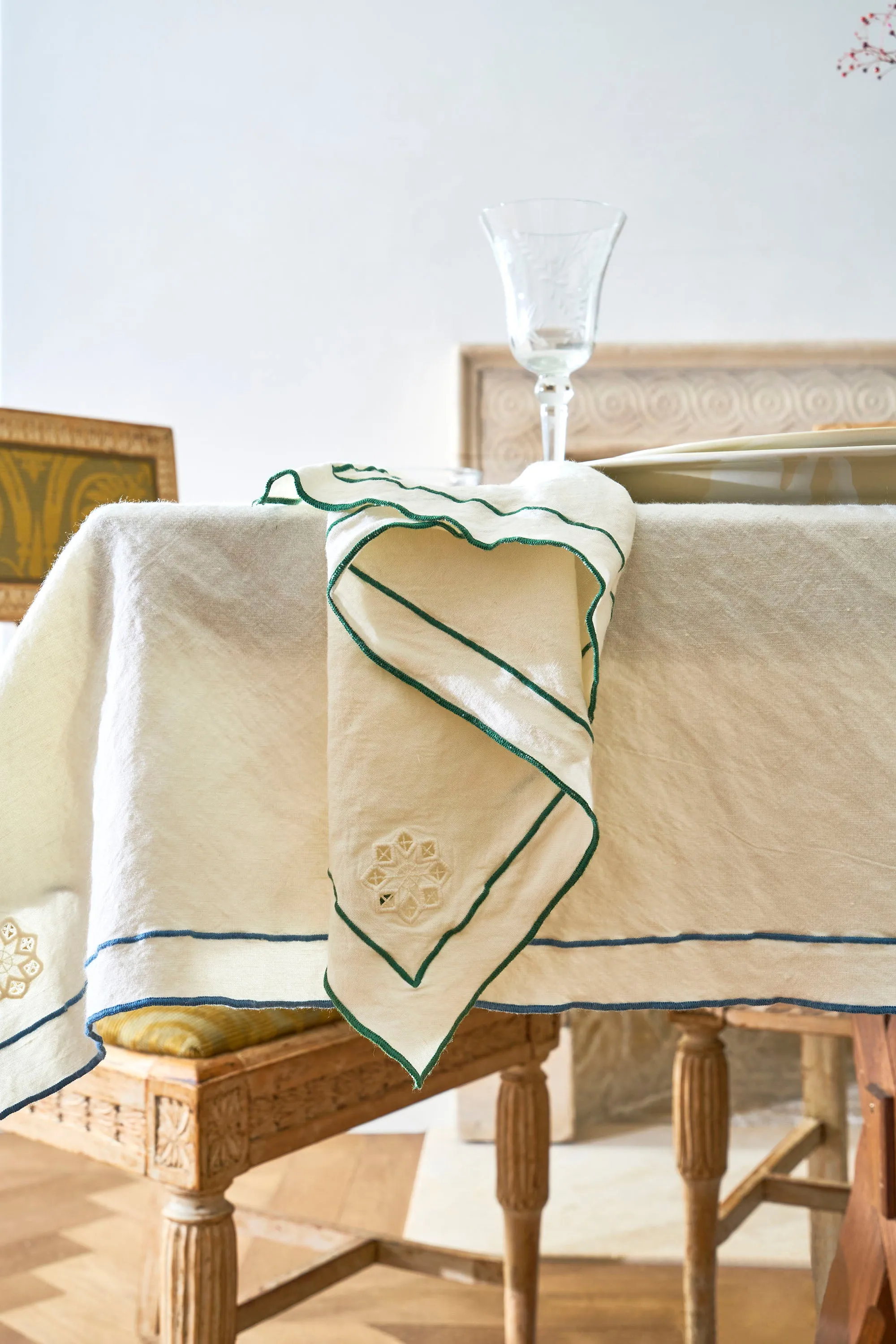Day For Night Napkins Cream/Clover