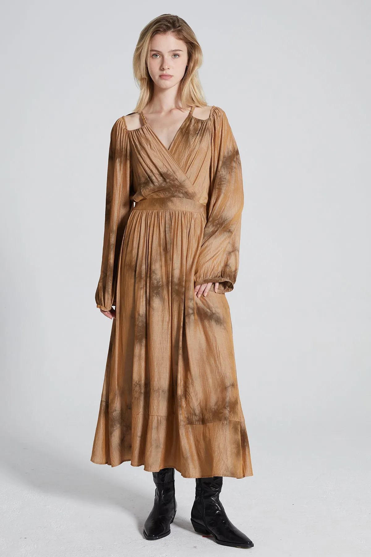 Ellora Vintage V-Neck Maxi Dress