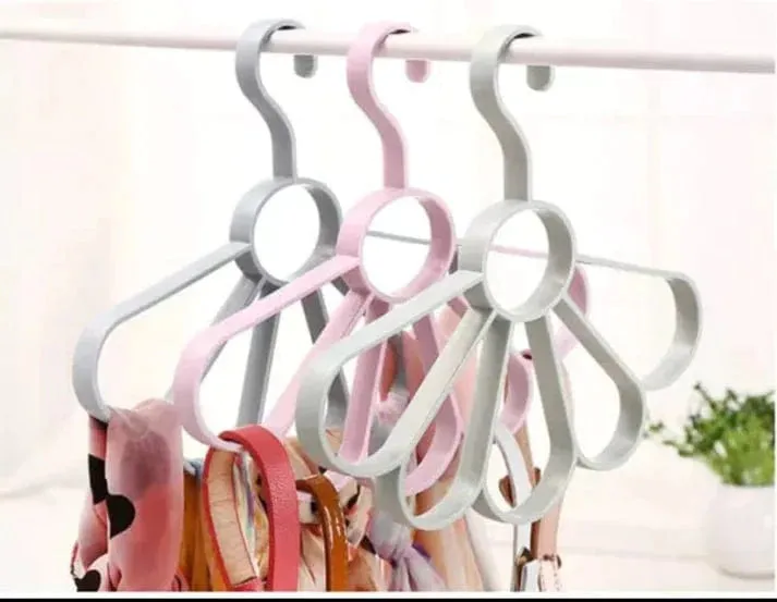 Flower Design 5 Ring Multipurpose Hanger ( Pack Of 2 )