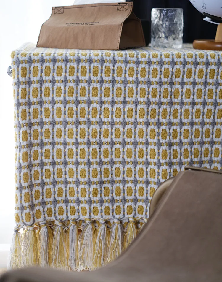 Geometric Pattern Tassel Throw