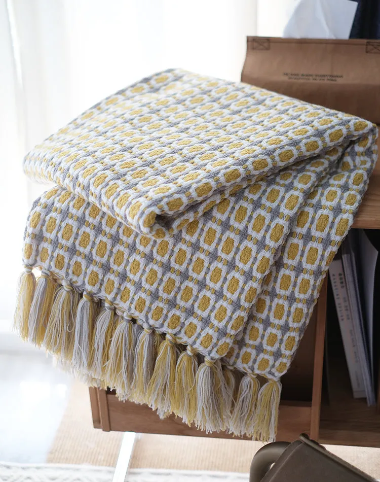 Geometric Pattern Tassel Throw