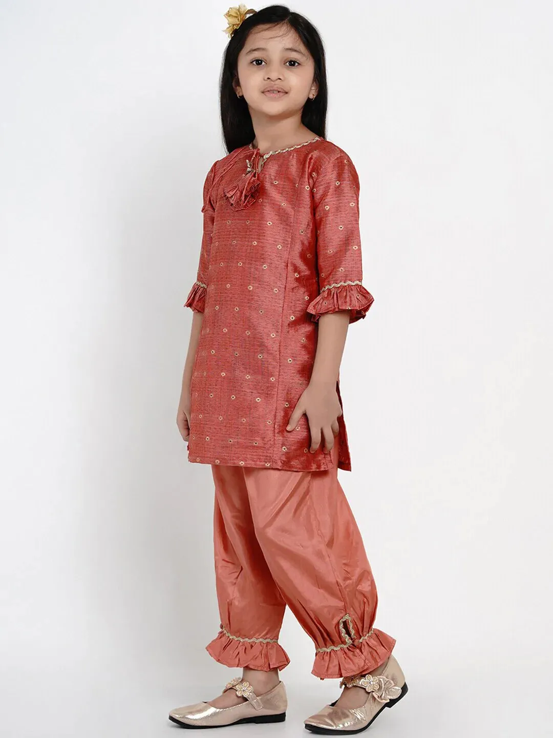 Girls Peach-Coloured Woven Design Kurta With Patiala