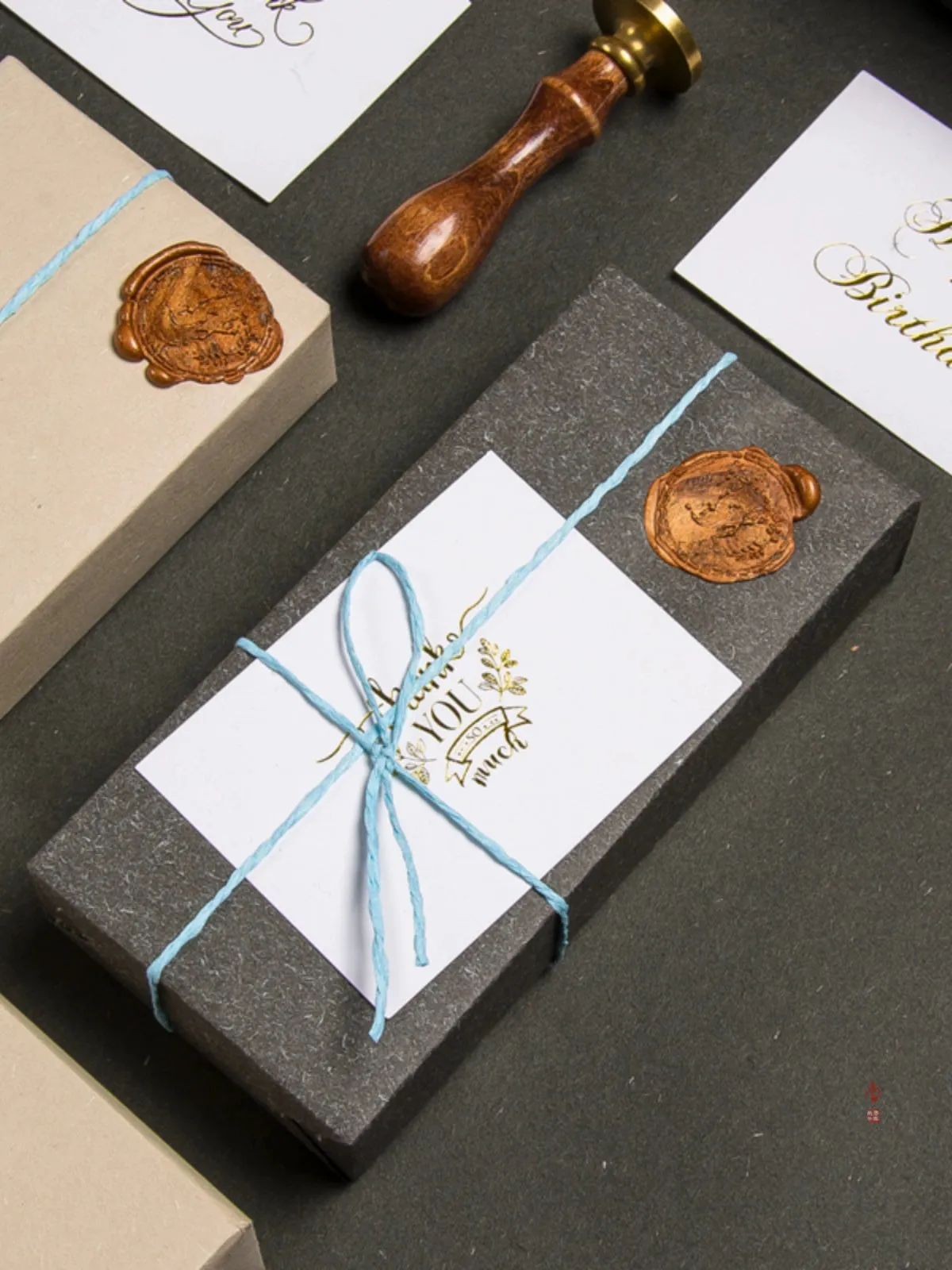 Refined Elegance: Luxury Gift Wrapping Paper Collection