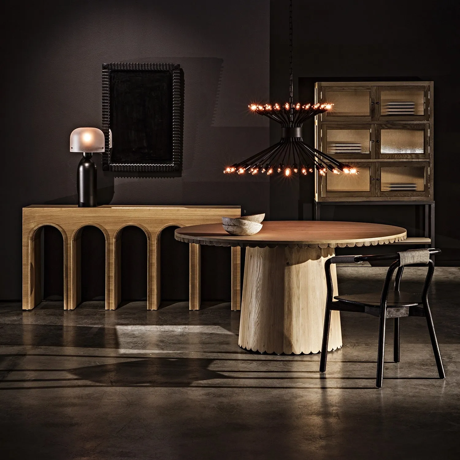 Romeo Dining Table