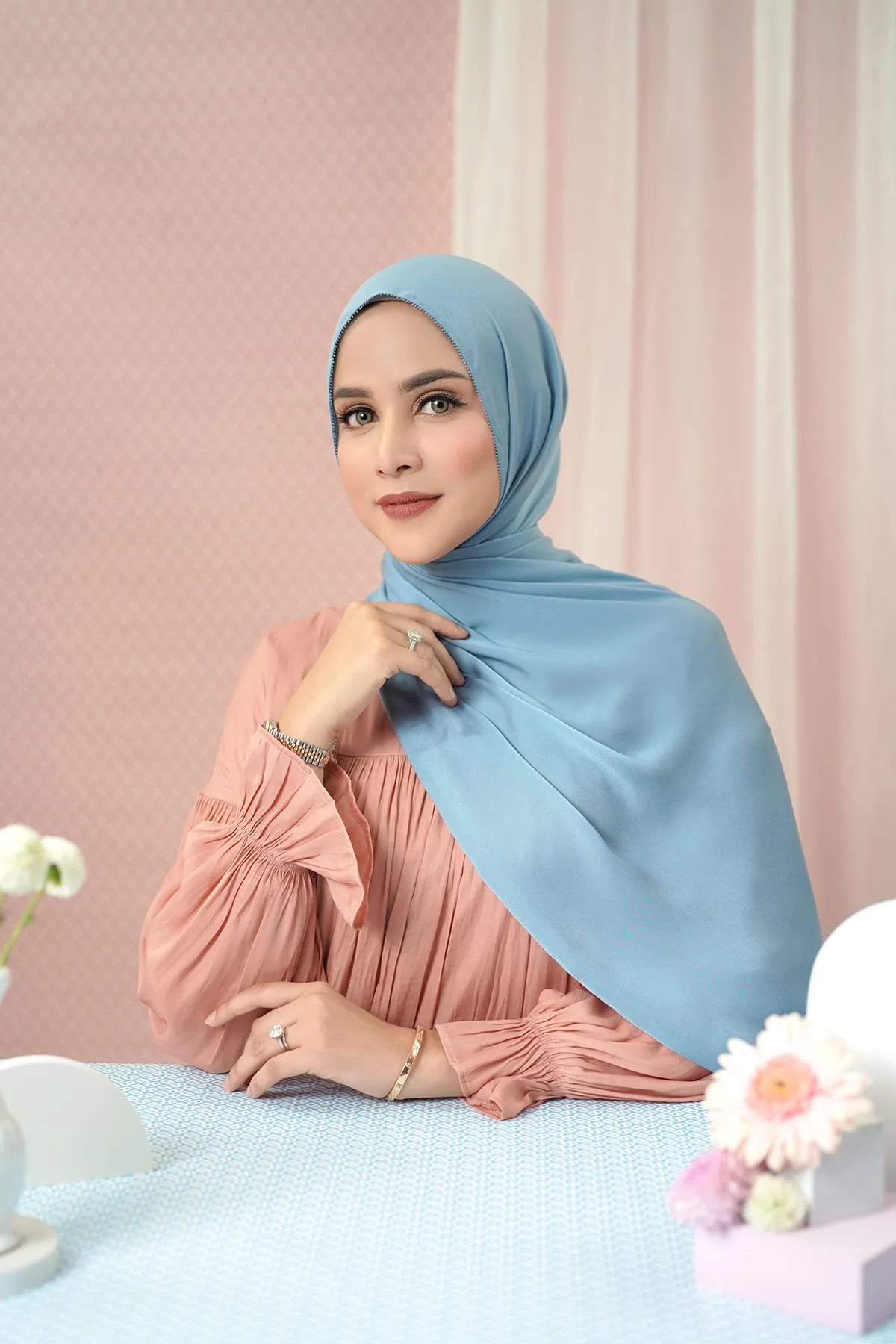 Zara Shawl - Arona